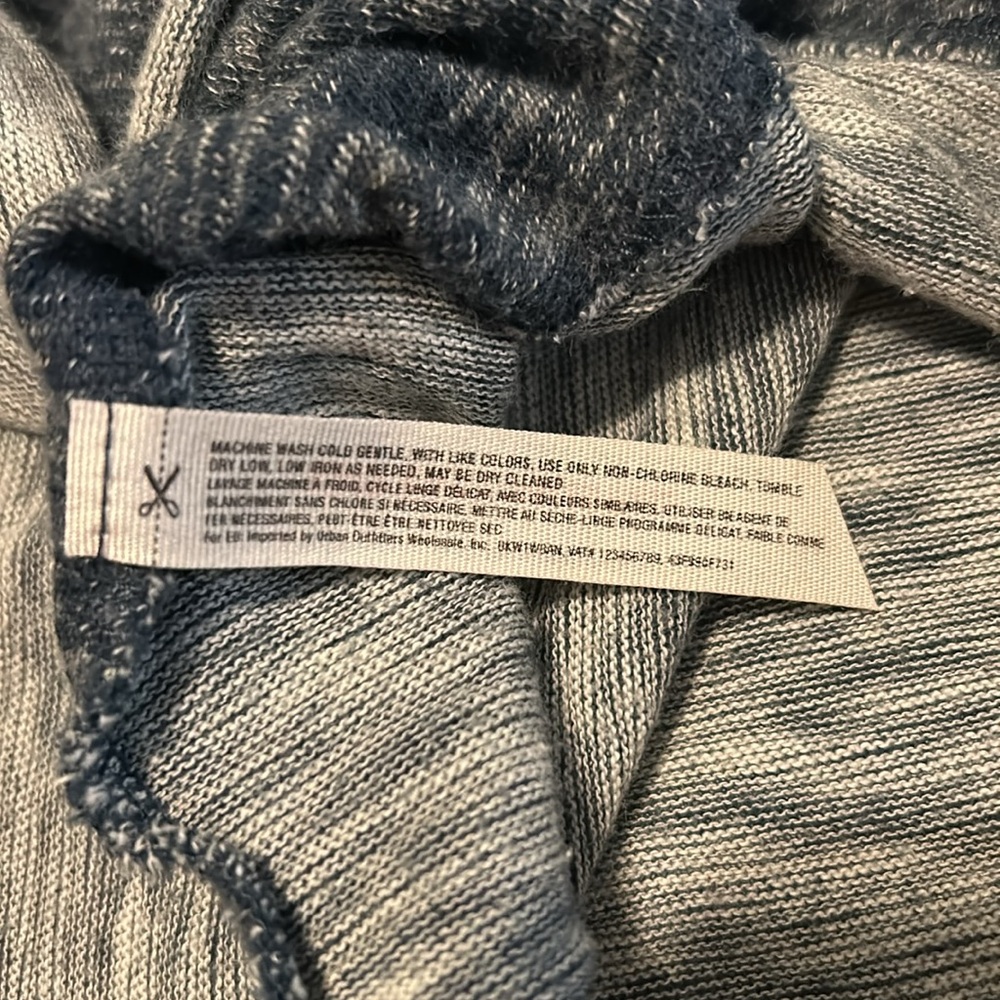 FP Free People Beach Cocoon Cowl Pullover One Size - Picture 12 of 12
